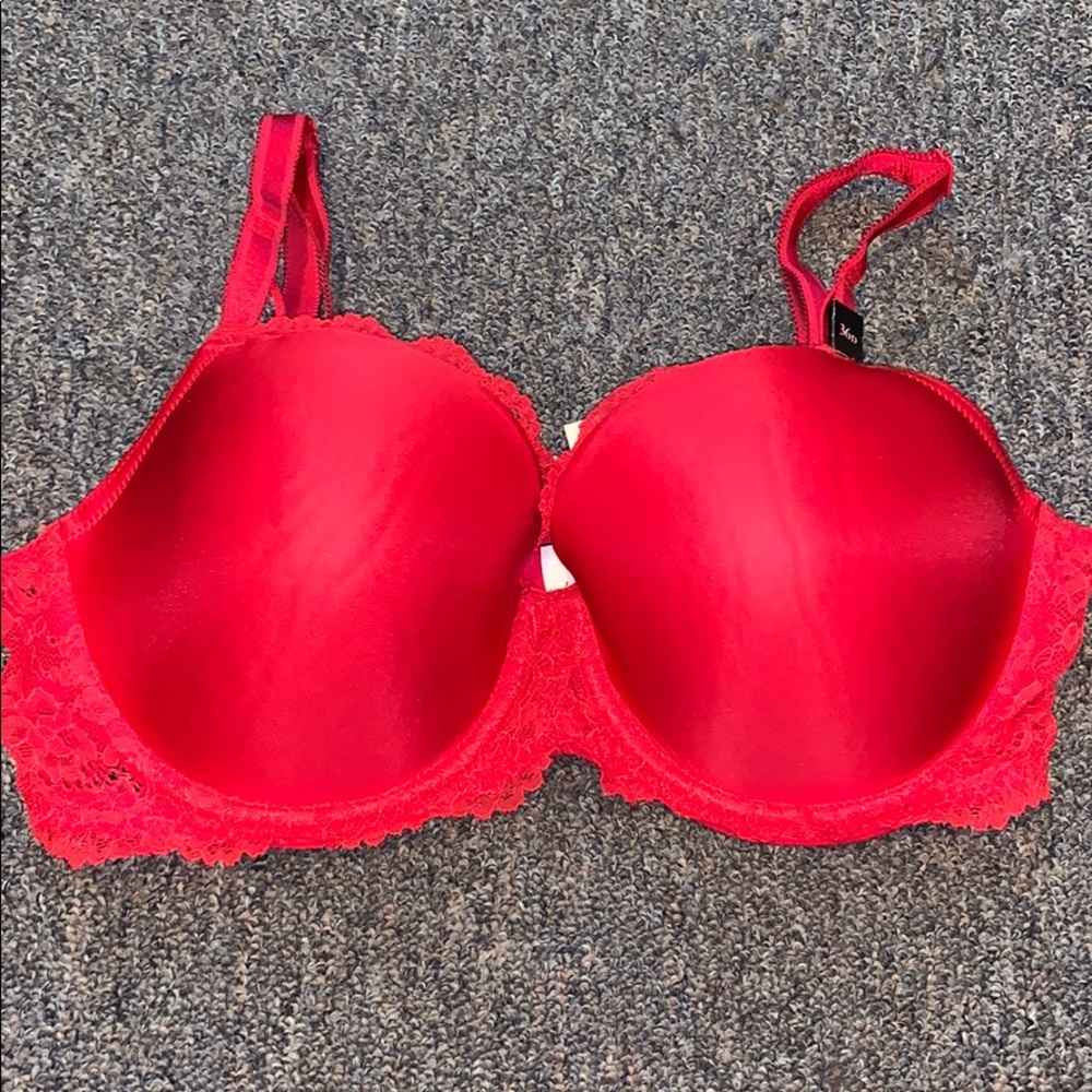 Victoria’s Secret dream angels bra (36D) NWT